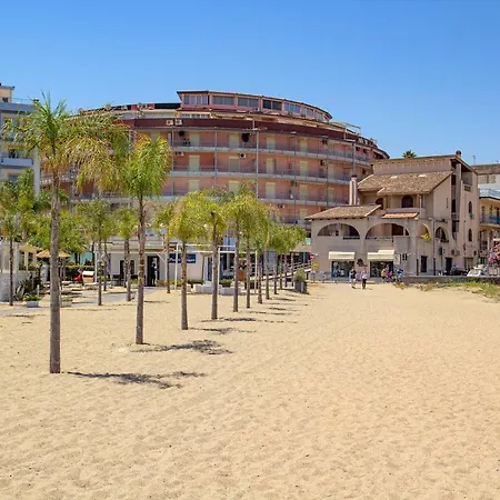 Soleil - Giardini Naxos